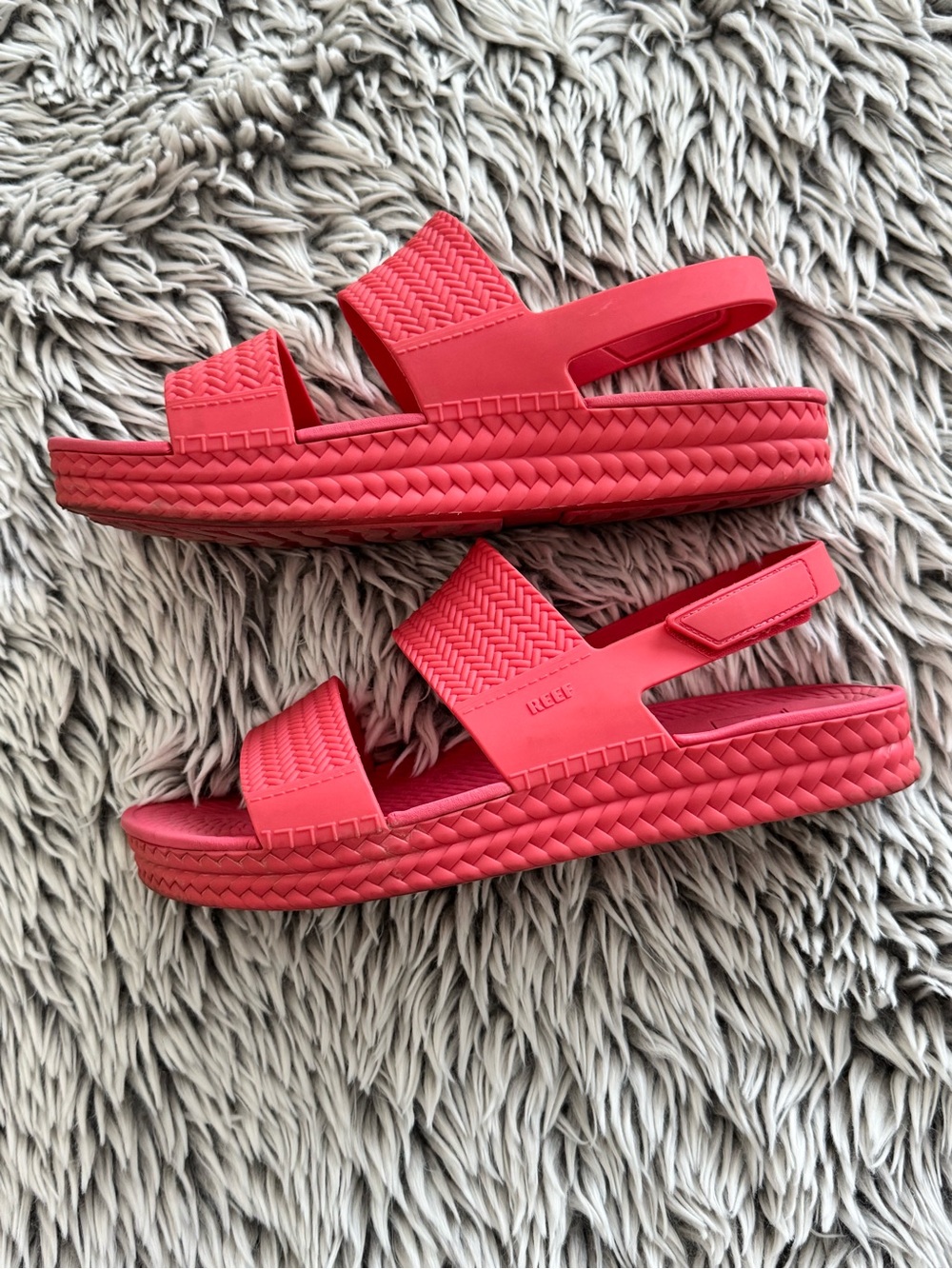 REEF Women’s Coral Red Dual-Strap Slide Sandals with Heel Strap - Picture 3 of 7